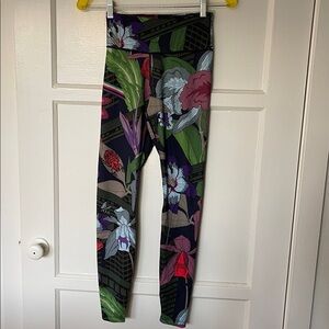 Nike Multicolor Dri-FIT leggings, great condition